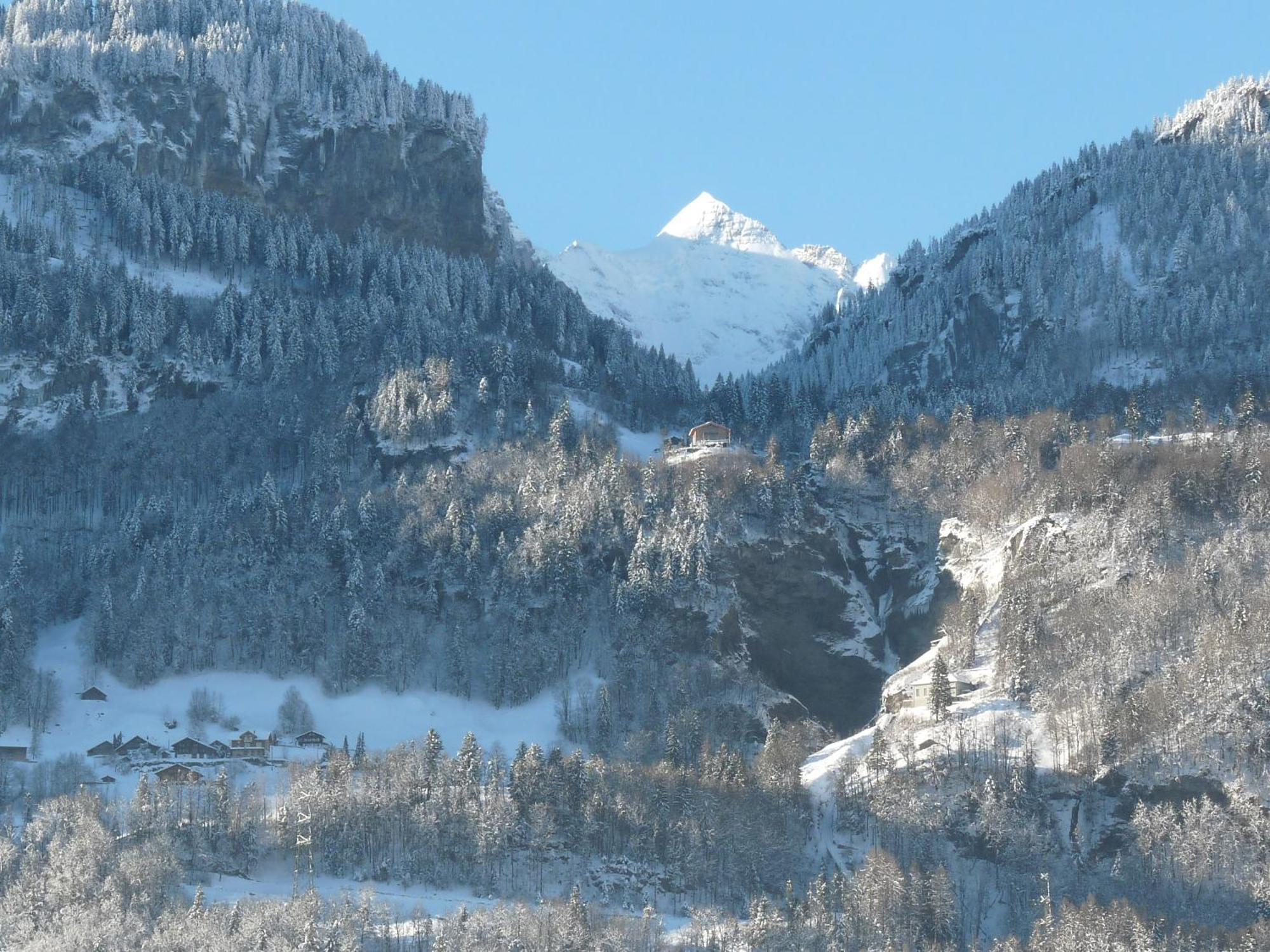 Dunkel Blaue Maus Bed & Breakfast Meiringen Luaran gambar